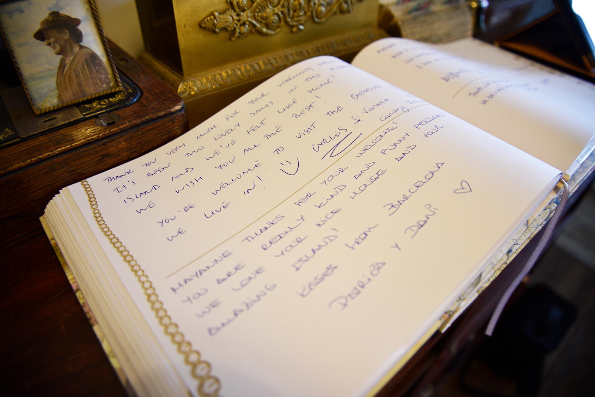 Minnies rooms bed and breakfast on the Isle of Skye review book